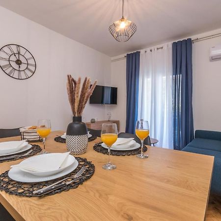 Apartmani A&M Biograd Na Moru Exterior photo