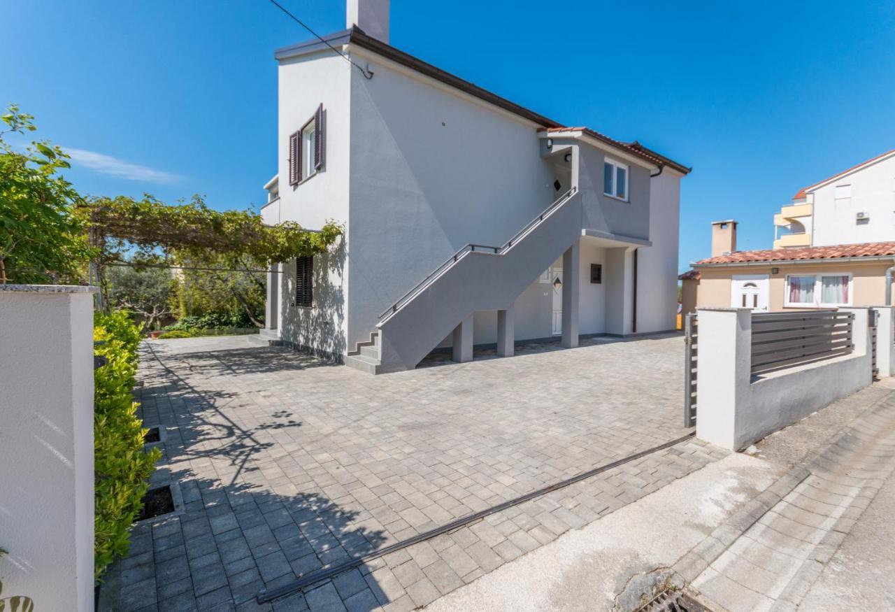 Apartmani A&M Biograd Na Moru Exterior photo