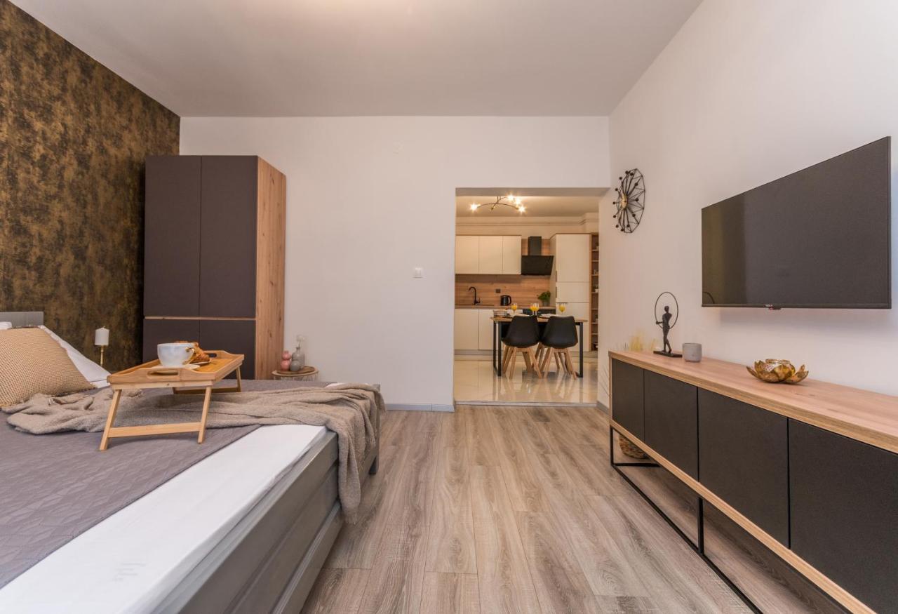 Apartmani A&M Biograd Na Moru Exterior photo