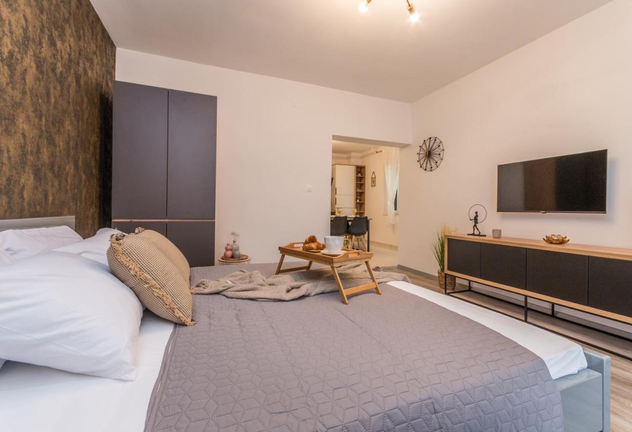 Apartmani A&M Biograd Na Moru Exterior photo